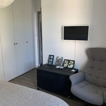 Villa Maison Lumineuse Avec Suite Parentale Et Piscine A Deux Pas De La Plage *